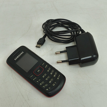 Мобильный телефон SAMSUNG GT-E1080I
