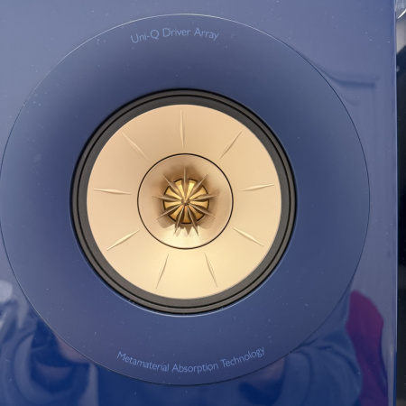 Полочная акустика Kef r3 met a indigo