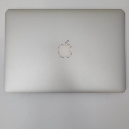 Ноутбук APPLE Macbook Air (2017) a1466 13,3"/ Intel Core i5 (1.8 ГГц; Turbo Boost 2.8 ГГц)/ 4 Гб/ 128 Гб/ Intel HD Graphics 4