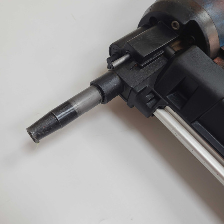 Гвоздезабивной пистолет TOUA  gsn50