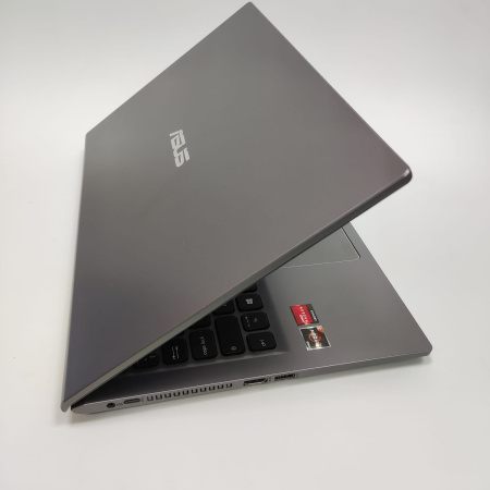 Ноутбук ASUS ExpertBook Y1511CD 15,6"/ AMD Ryzen 3 3250U/ 8 Гб/ 256 Гб/  AMD Radeon Graphics