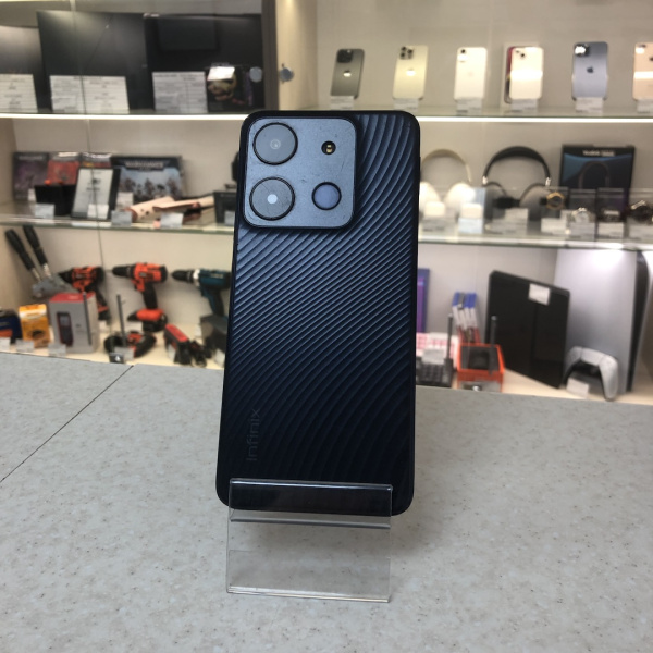 Мобильный телефон INFINIX Smart 7 3/64 гб