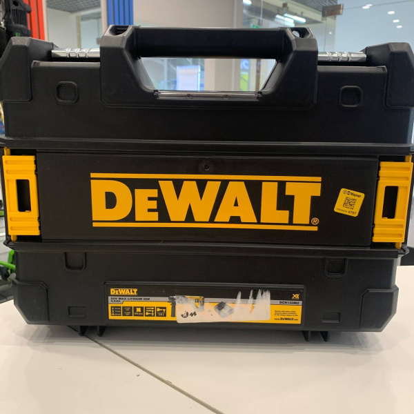 Перфоратор DEWALT  dch 133