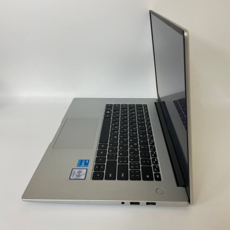 Ноутбук HUAWEI NbD-WDI9 /Intel Core i3-1115G4/ 8 Гб/ssd 128 Гб
