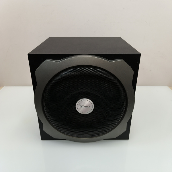 Колонки TRUST 19019 trust tytan