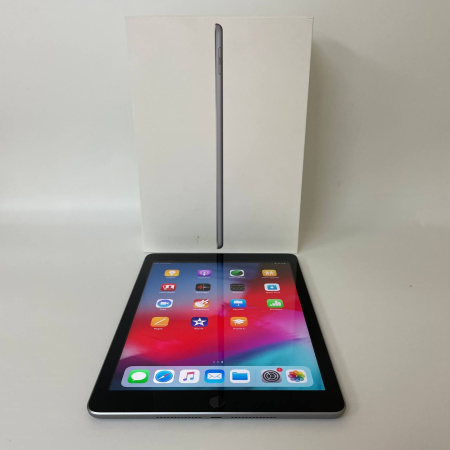 Планшет Apple iPad (2018) 6th generation А1893 9,7"  32 гб