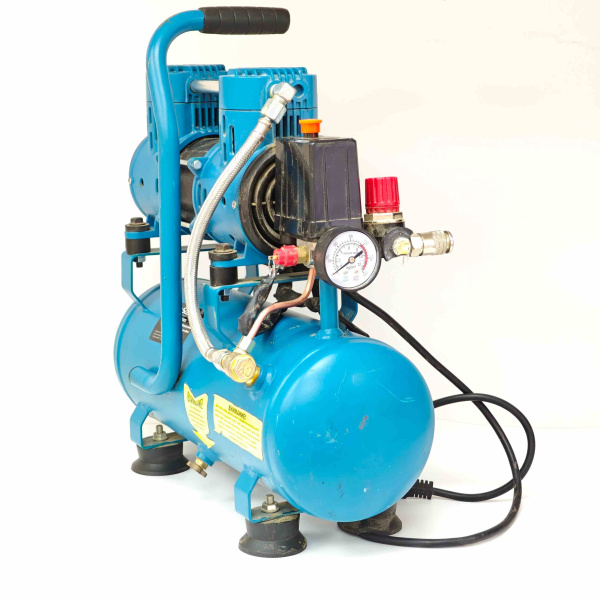 Компрессор STURM  ac93210ol