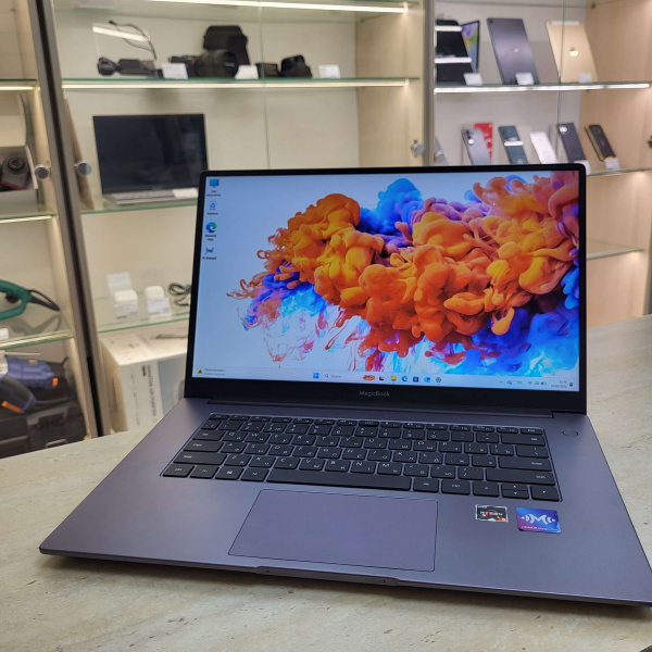 Ноутбук HONOR  BOHK-WAX9x 15,6"/ AMD Ryzen 5 3500U/ 8 Гб/ 256 Гб/