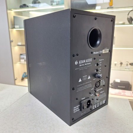 Колонки Adam audio t5v