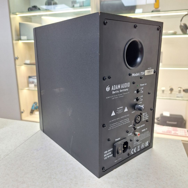 Колонки Adam audio t5v
