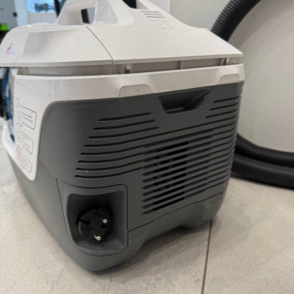 Пылесос KARCHER  ds 6 premium