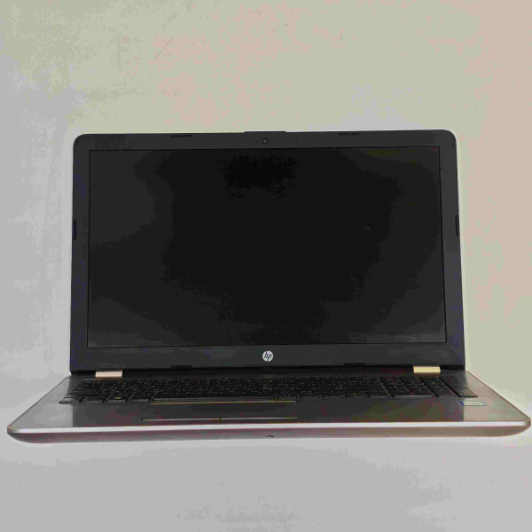 Ноутбук HP 250 G6 3168NGW 15,6"/ Intel Core i3-6006U/ 4 Гб/ 256 Гб/