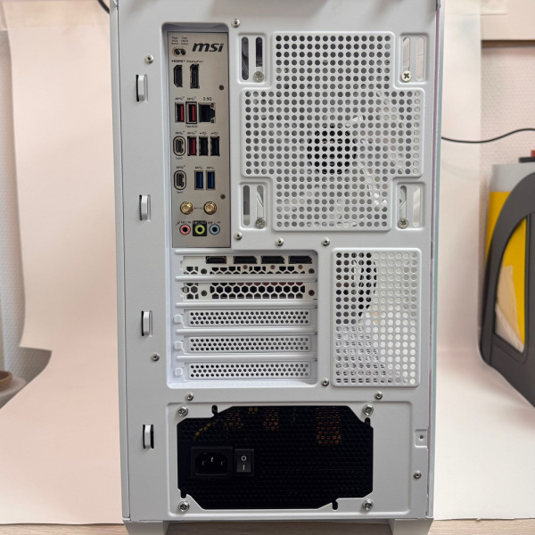 Системный блок RTX4070SUPERRYZEN7/7800X3 AMD Ryzen 7 7800X3D/ 32 Гб/ NVIDIA GeForce RTX 4070 Super 12GB