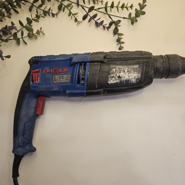 Перфоратор TRIGGER 28mm 800w