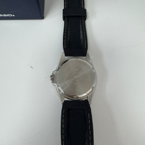 Часы CASIO  efv-100d-2avudf