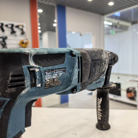 Перфоратор MAKITA  hr2630