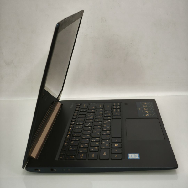 Ноутбук ACER swift sf514-52 14,0"/ Intel Core i7-8550U/ 8 Гб/ 256 Гб/