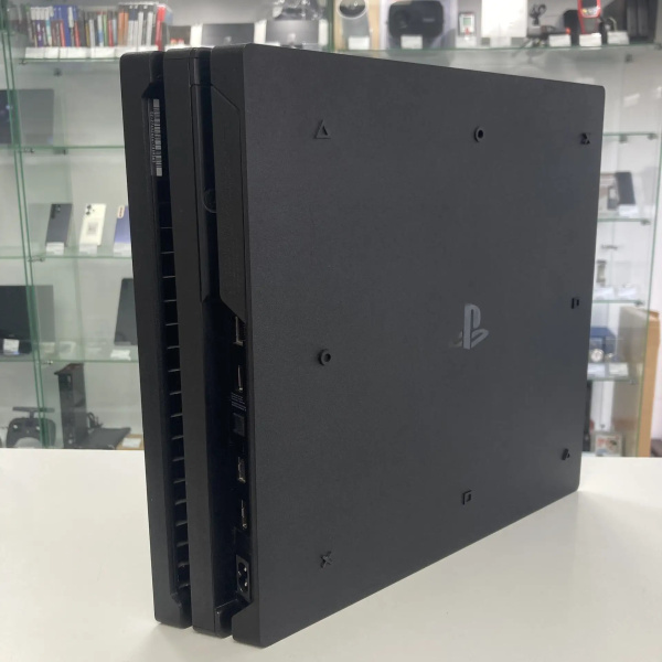 Игровая приставка SONY Playstation 4 Pro cuh-7208b