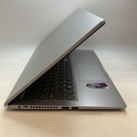 Ноутбук ASUS R565J R565J-BR367 15,6"/ Intel Core i7-1065G7/ 4 Гб/ 256 Гб/