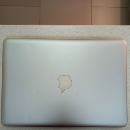 Ноутбук Apple MacBook Pro 13 (2011) / Intel Core i5/ 4 Гб/ 500 Гб