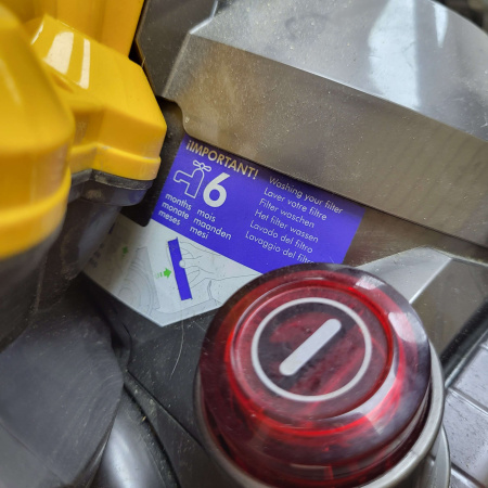 Пылесос Dyson DC19