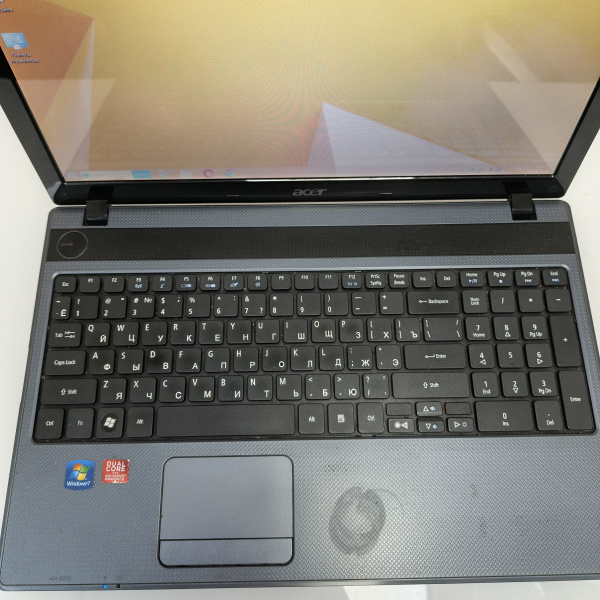 Ноутбук ACER Asppire 5250 series p5we6 15,6"/  AMD E-350/ 3 Гб/ 500 Гб/