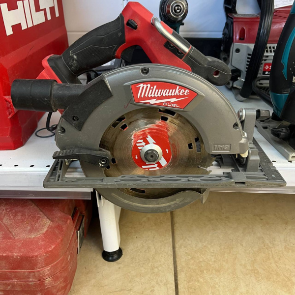Пила циркулярная MILWAUKEE 184mm 2732-20