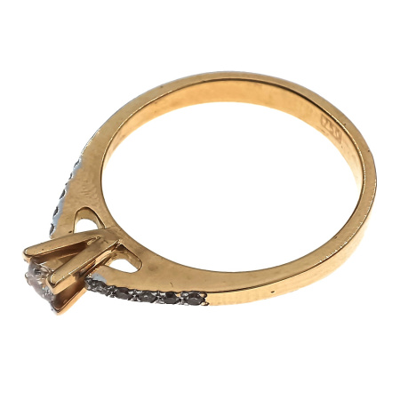 Кольцо из золота 750 пробы с бриллиантами