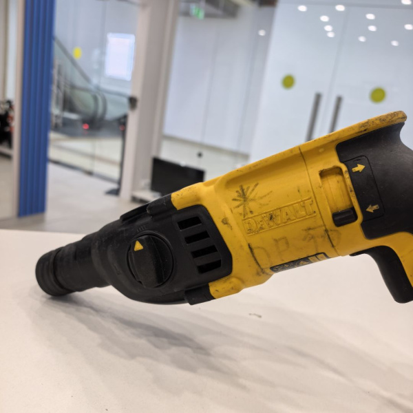 Перфоратор DEWALT D25133-ks