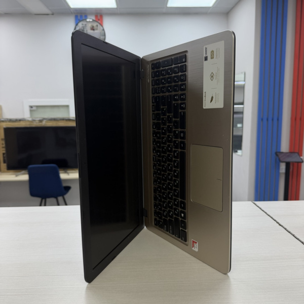 Ноутбук ASUS V F540B 15,6"/ AMD A4-9125/ 4 Гб/ 256 Гб/