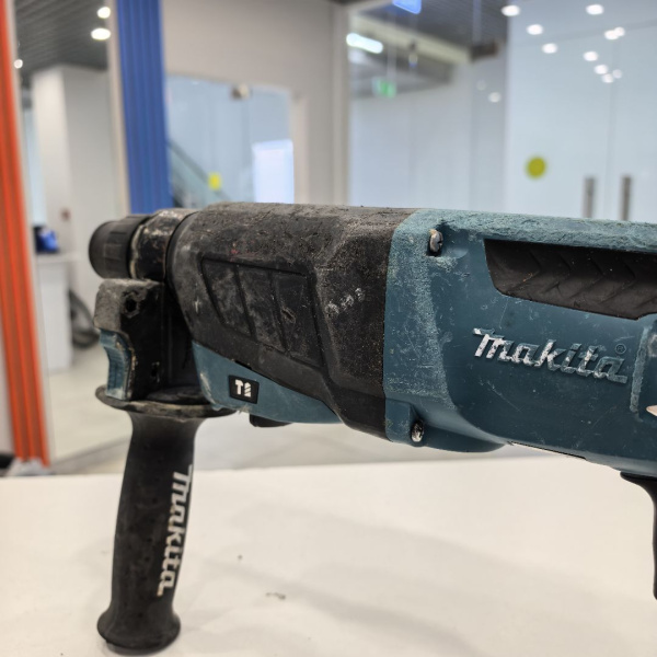 Перфоратор MAKITA  hr2630