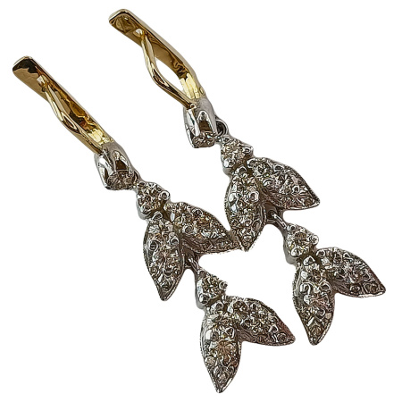 Серьги из золота 750 пробы с бриллиантами