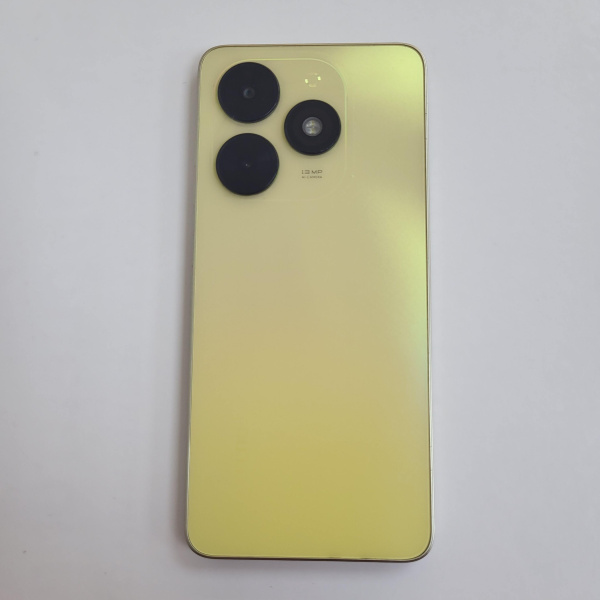 Мобильный телефон TECNO Spark GO 2024 4/128 гб