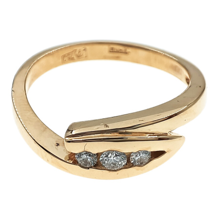 Кольцо из золота 750 пробы с бриллиантами