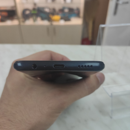 Мобильный телефон Honor X7 4/128 гб