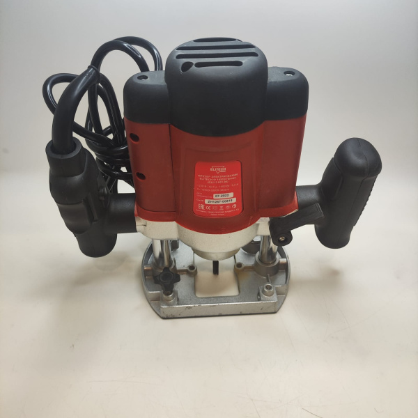 Фрезер ELITECH ф 1450э