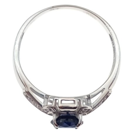 Кольцо из золота 585 пробы с бриллиантами и корундом с.