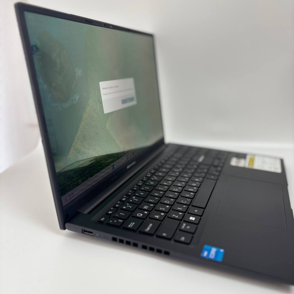 Ноутбук ASUS Vivobook 15 X1505V 15,6"/ Intel Core i5-13420H/ 16 Гб/ 512 Гб/