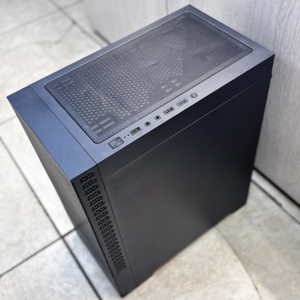 Системный блок I5-12RTX3050 Intel Core i5-12400F/ 16 Гб/// NVIDIA GeForce RTX 3050 8GB