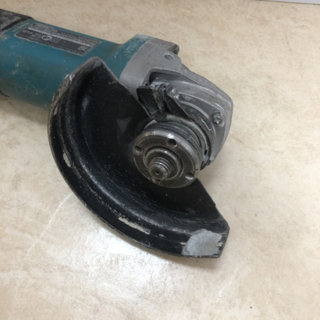 Ушм MAKITA 9558HN 