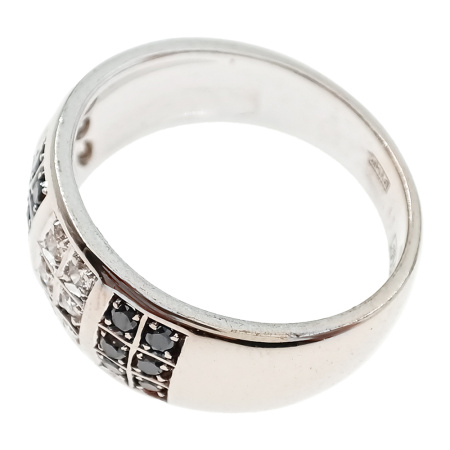 Кольцо из золота 585 пробы с бриллиантами