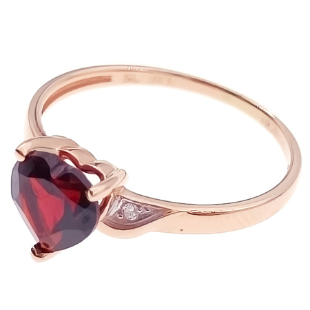 Кольцо из золота 585 пробы с бриллиантами и гранатом