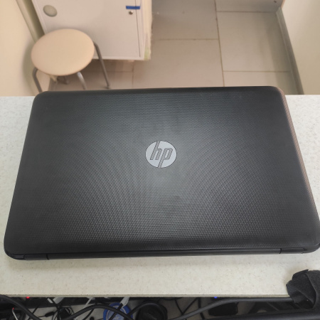 Ноутбук HP 15-ac000ur (n0j78ea) 15,6"/ Intel Celeron N3050/ 2 гб/ HDD 500 гб