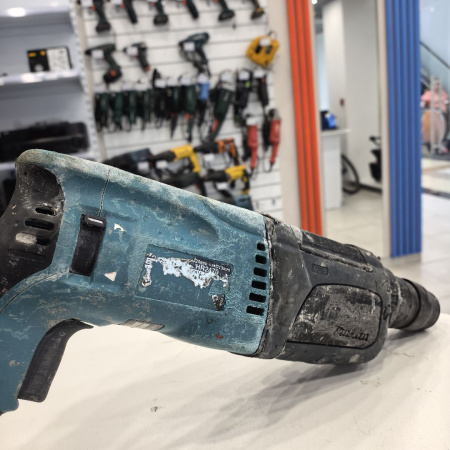 Перфоратор MAKITA HR2470