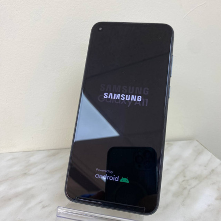 Мобильный телефон Samsung A11 2/32 гб