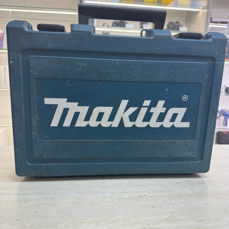 Перфоратор MAKITA HR2470