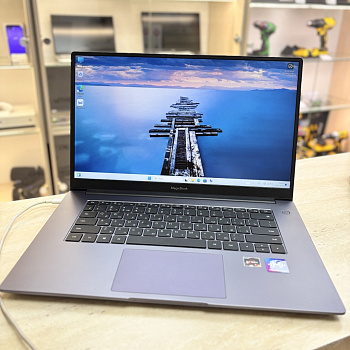 Ноутбук HONOR matebook d15 Boh-WAQ9HNR 15,6"/ AMD Ryzen 5 3500U/ 8 Гб/ 128 Гб/