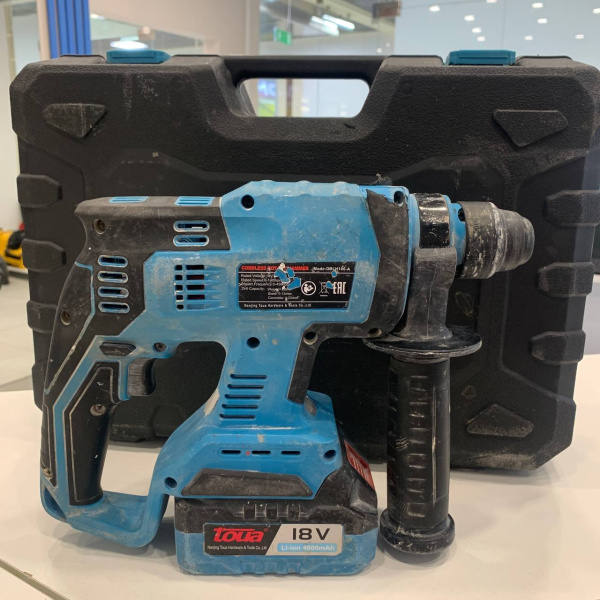 Перфоратор TOUA  dbi h180