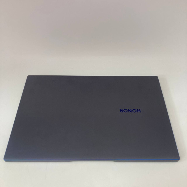 Ноутбук HONOR MagicBook 14 NMH-WFQ9HN 14,0"/  AMD Ryzen 5 5500U/ 8 Гб/ 512 Гб/