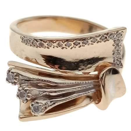 Кольцо из золота 585 пробы с бриллиантами